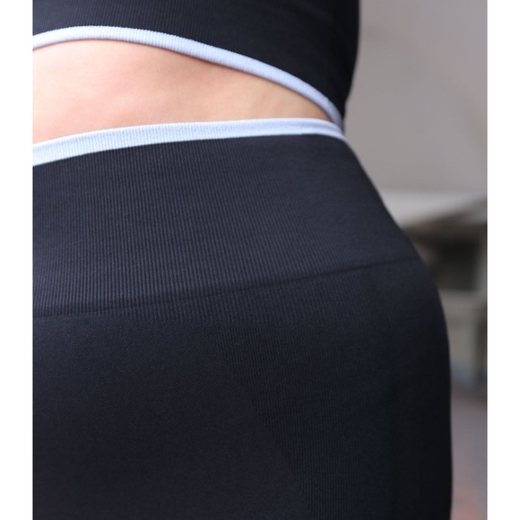 TALA STRIDE RUNNING LEGGINGS - Picture 2 of 6
